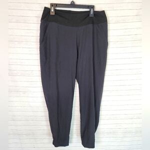 Patagonia Lined Happy Hike Studio Pants in Black, sz Small